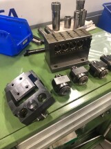 Tornio a fantina mobile a 6 assi Cnc