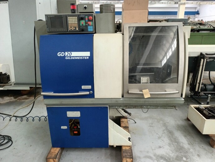 Tornio a fantina mobile a 4 assi Cnc Gildemeister GD 20-4A