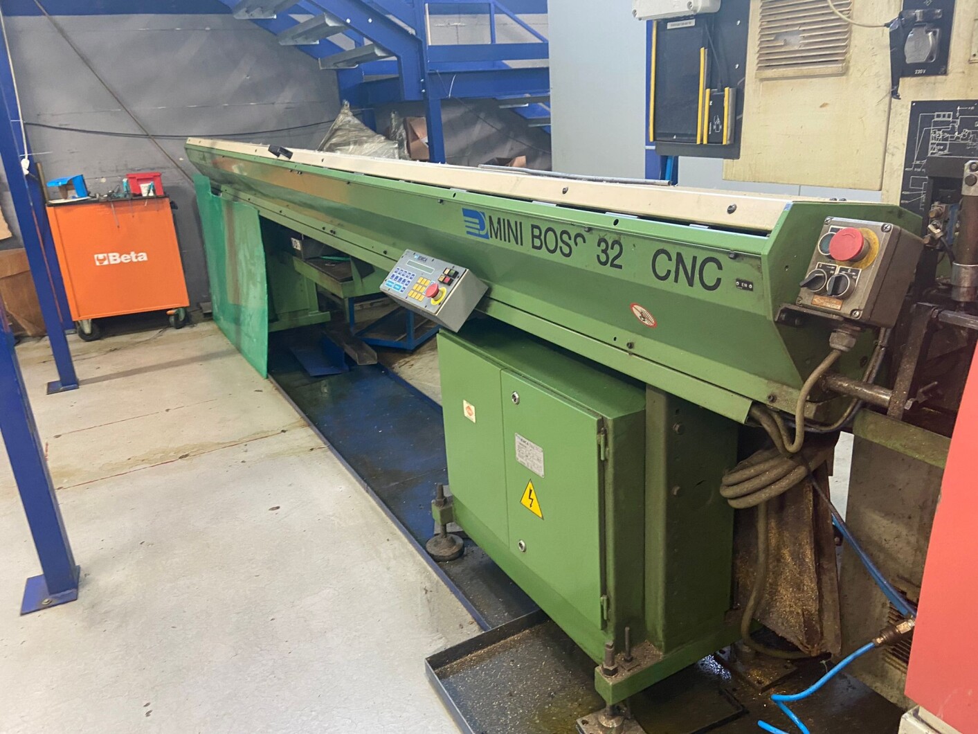 Caricatore di barre Iemca MINIBOSS 325/44