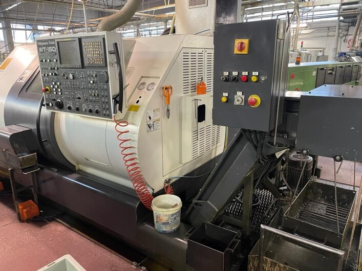 Tornio a controllo numerico Nakamura WT 150-MMY